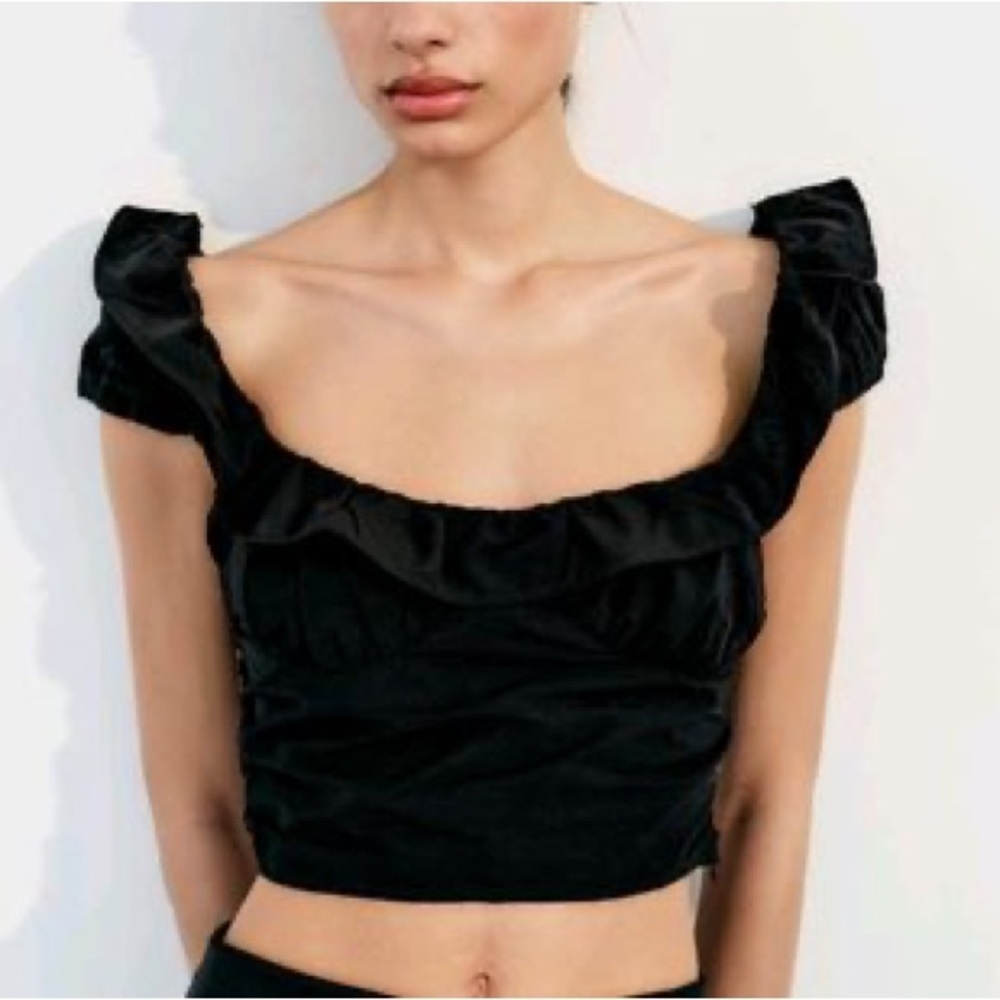 Zara Black Ruffle Crop Top